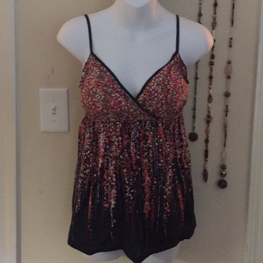 Size S Red Camel top